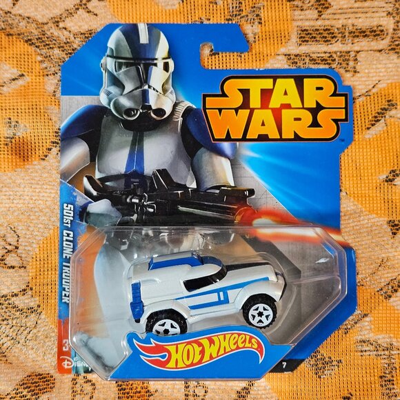 Hot Wheels Star Wars 501st Clone Trooper Diecast Toy Car Vehicle 2014 CGW35 - Picture 1 of 3